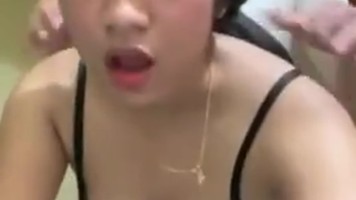 Bokep Ngentot – Bokep Indo Doggy Diruang Tamu Rumah Pacar