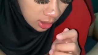 Tante Hijab Montok Doyan Ngewe Oprek Meki