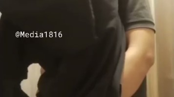 Pasangan Remaja Hijab Mesum Di WC