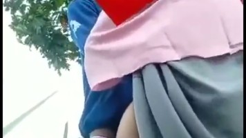 Bokep Premium Sex Sensasi Ngewe Ukhti Jilbab di Semak-semak