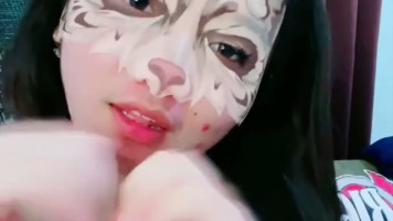 Si Cantik Makin Berani Omek Kencang Susunya Dream