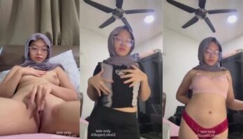 Nureen Talent Slave Jilbab Kacamata Buka Potensi Cabul