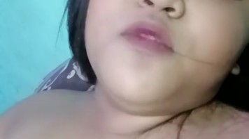 Live Stape Host Arina Gembul Tobrut Seksi