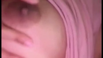 Cindo Mulus Namnya Indri Hobi Banget Pamer Toket