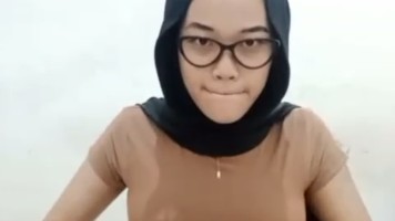 MITHA Hijab Sange Berat Kobel Memek