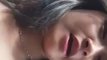 Gadis Desa Siap Buka Bajunya Colmek Barbar